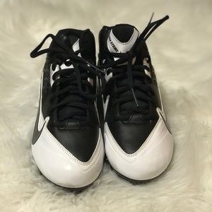 NWOT Nike Alpha Men’s Football Cleats Size 8 New